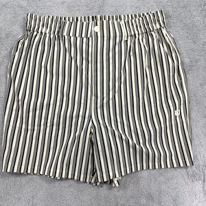 Wilson Carry Golf Shorts Womens Large White Black Striped Stretch Lightweight